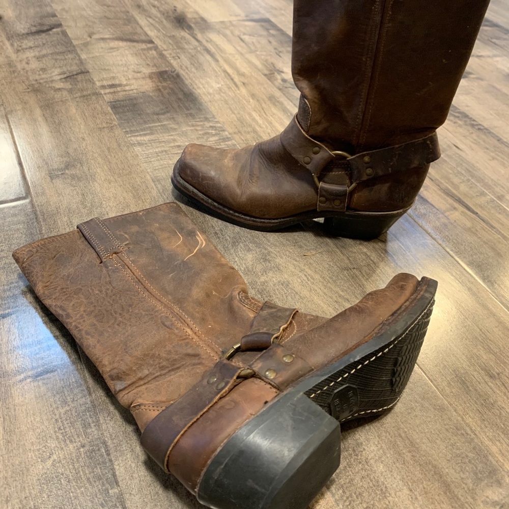 Harness 12R frye 8 1/2